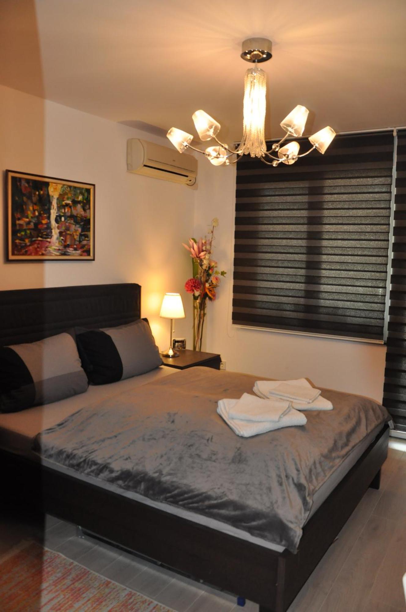 City Apartment Varna Extérieur photo