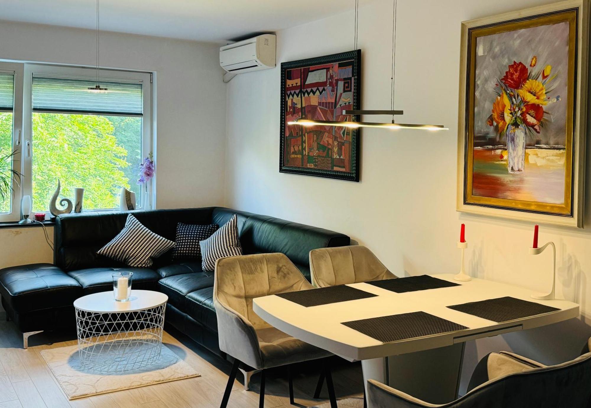 City Apartment Varna Extérieur photo